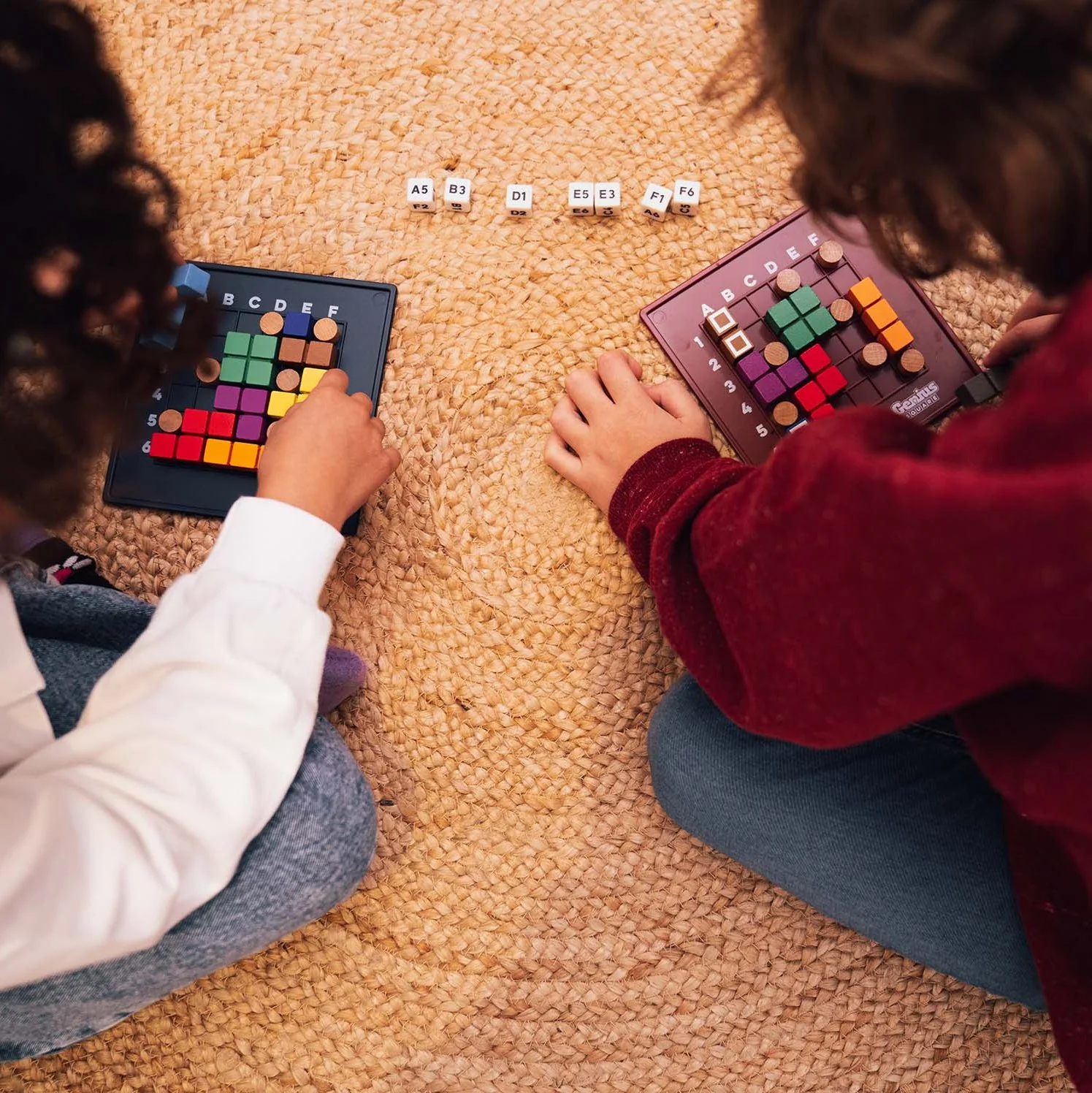 The Genius Square - the Global Sensation! Two-Player Logic Race Game for Ages 6+ - Image 4